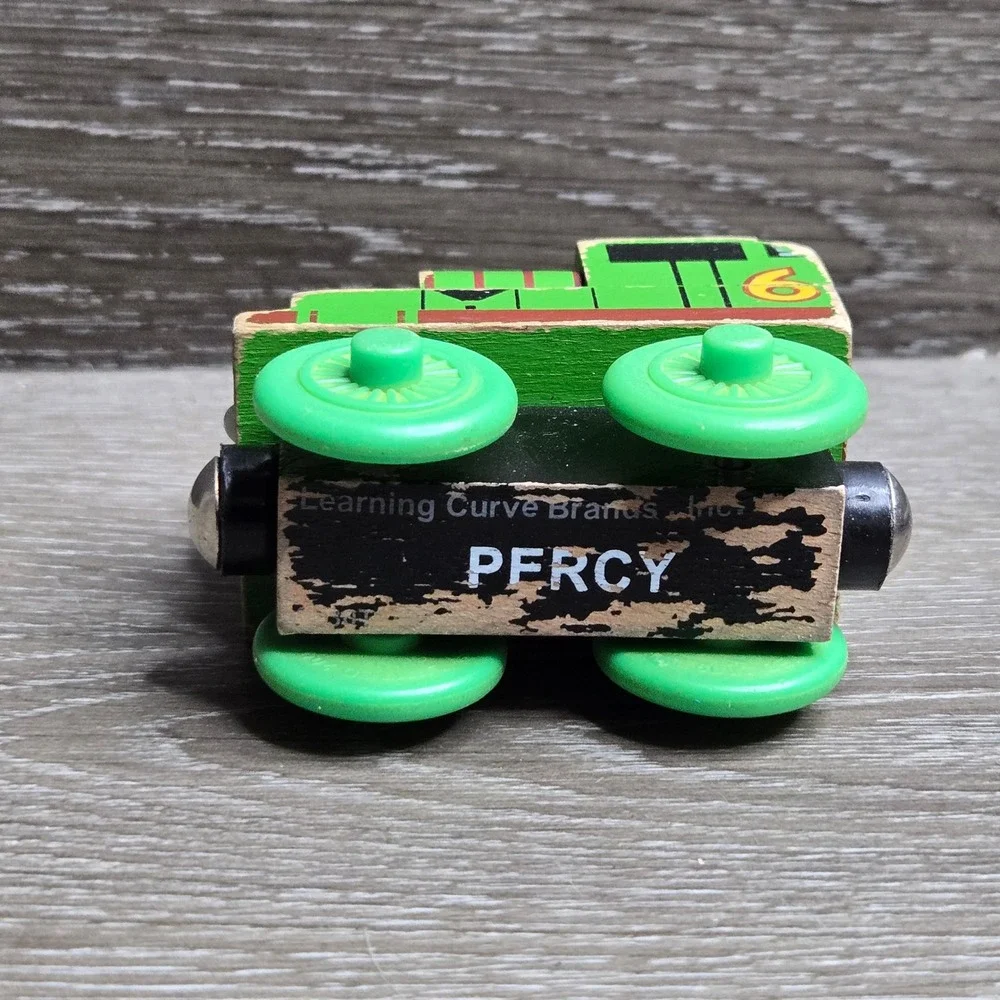 Thomas Wooden Train Railway Percy #6 Small Green Engine Learning Curve 1540TFI00
